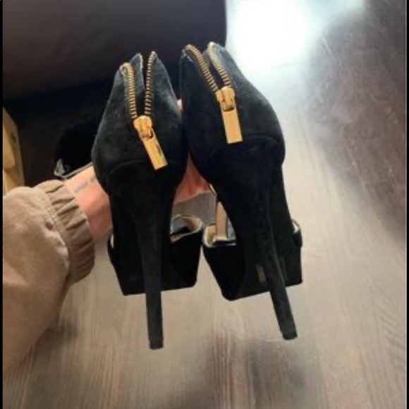 MK heels - Picture 4 of 5